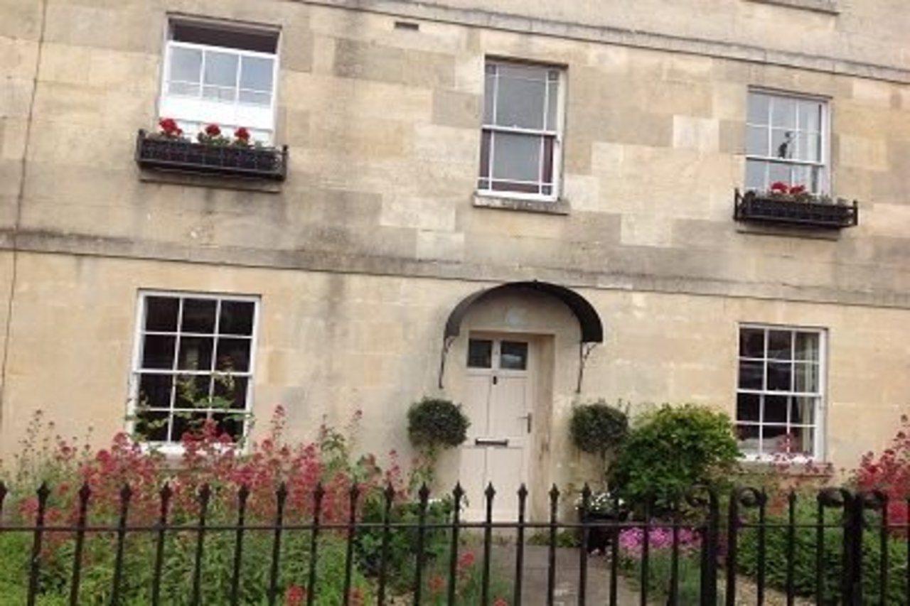 Wisteria House B&B Chippenham  Extérieur photo